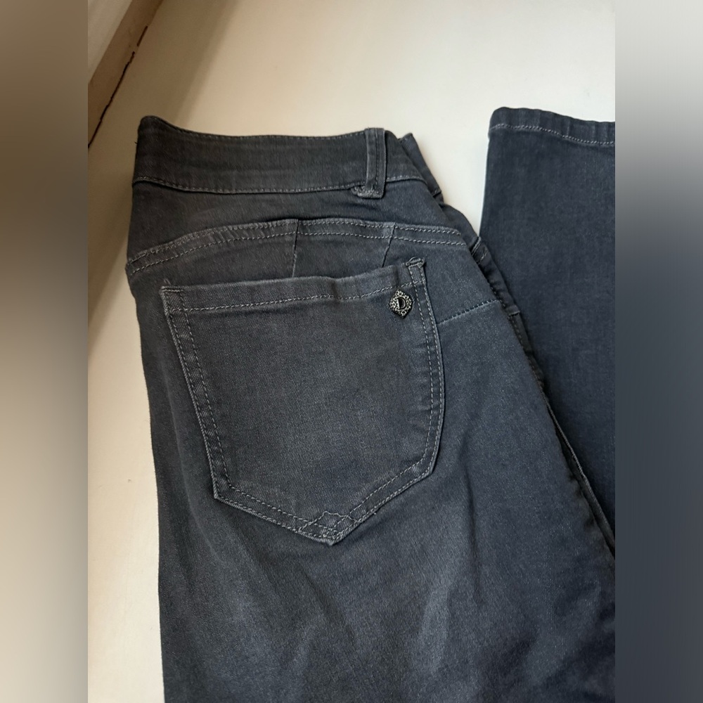 Democracy “Ab”solution Jegging - Picture 2 of 6